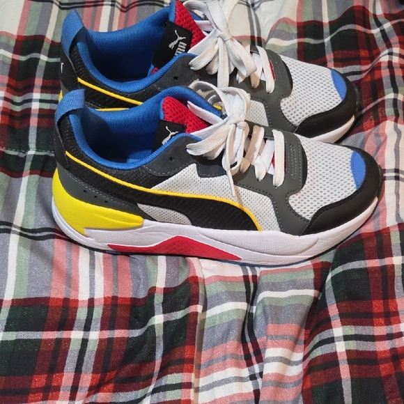 Puma Kids Sneakers - White, Black, Yellow, Red, Blue - Picture 3 of 5